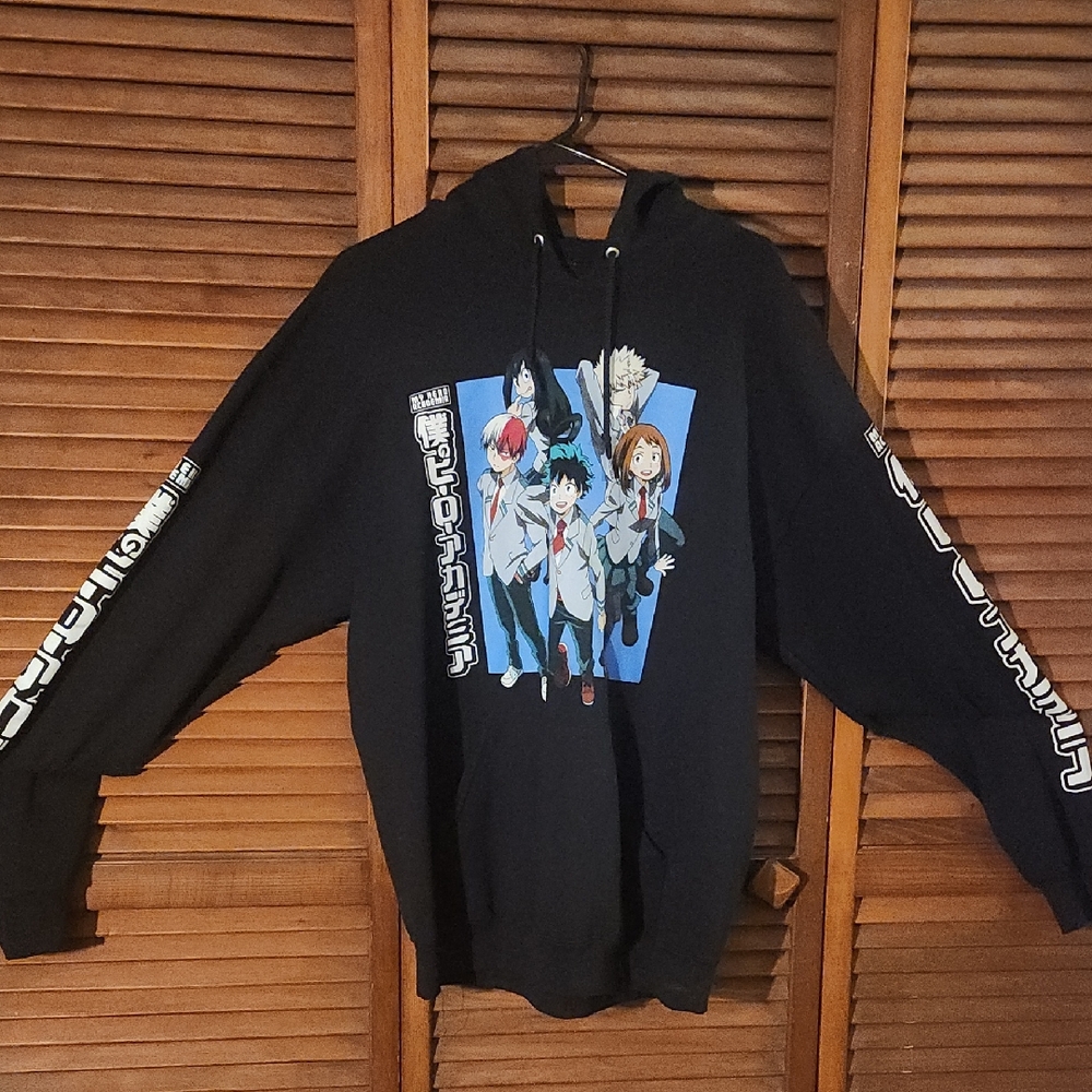 Hot Topic Black Anime Graphic Hoodie